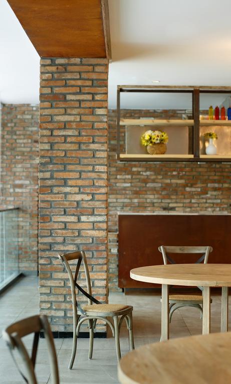 Ease House Luoyang Hotel Luoyang  Exterior photo